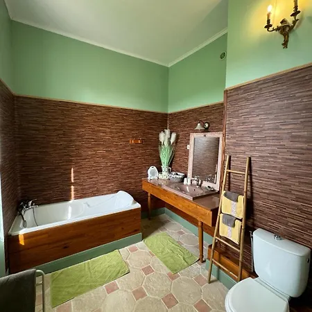 Domaine De L'Orangerie Du Chateau De Motteville Chambres D'Hotes Room photo